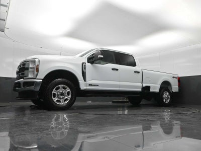 2026 Ford Super Duty F-350 SRW XLT