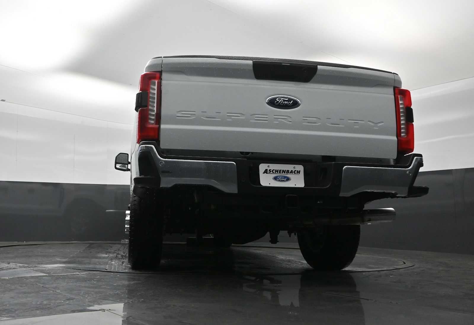 2026 Ford Super Duty F-350 SRW XLT