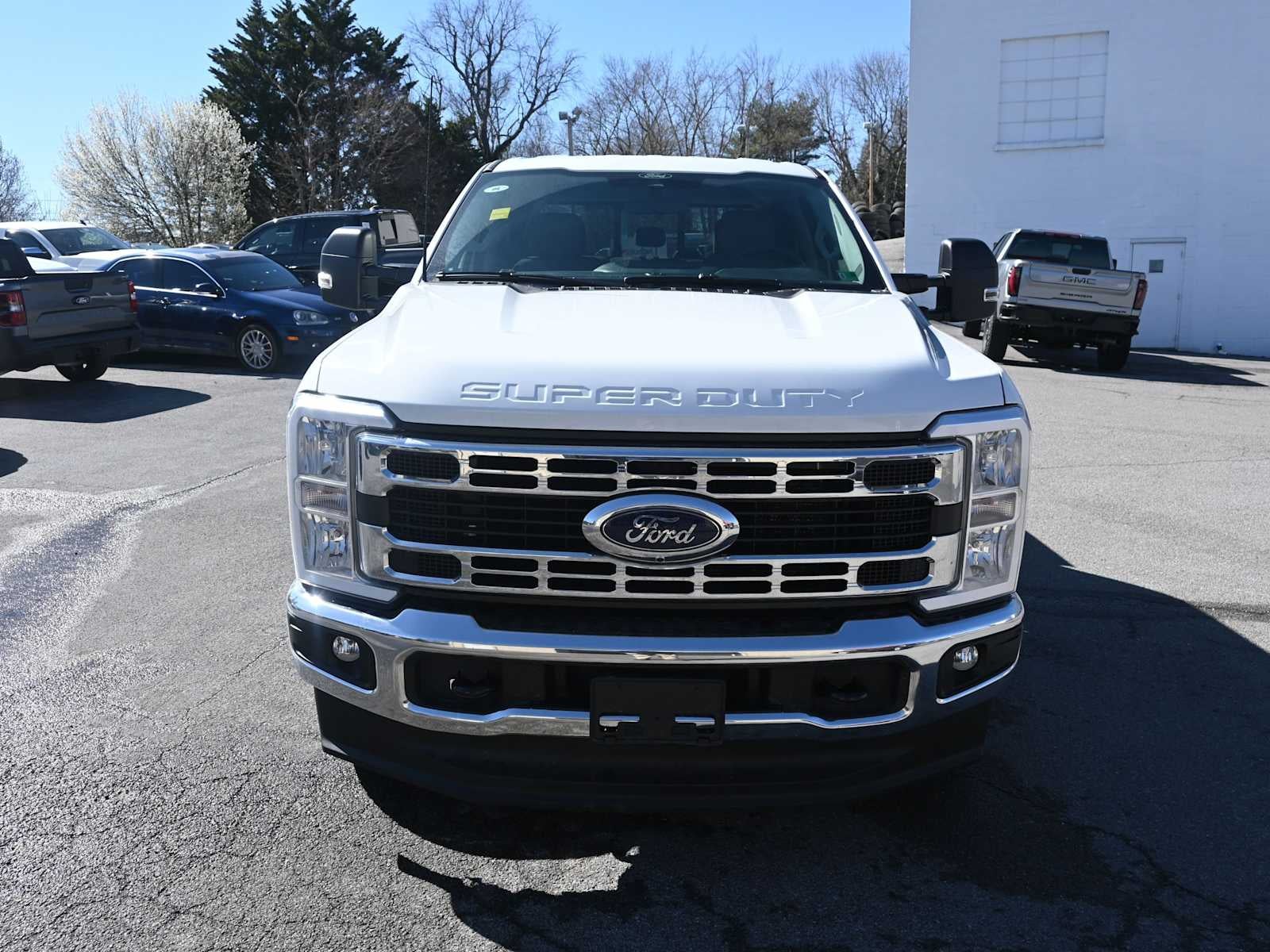 2026 Ford Super Duty F-350 SRW XLT