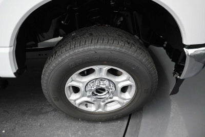 2026 Ford Super Duty F-350 SRW XLT
