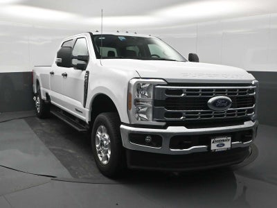 2026 Ford Super Duty F-350 SRW XLT