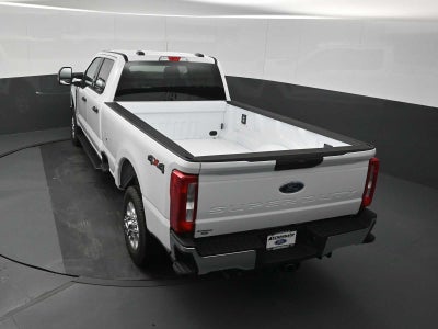 2026 Ford Super Duty F-350 SRW XLT