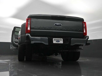 2026 Ford Super Duty F-350 DRW XLT
