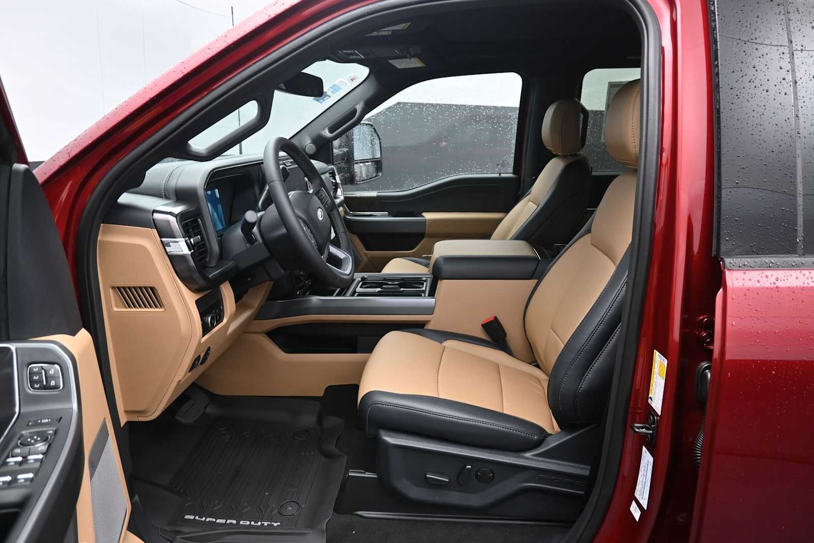 2026 Ford Super Duty F-350 DRW LARIAT