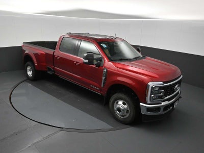2026 Ford Super Duty F-350 DRW LARIAT