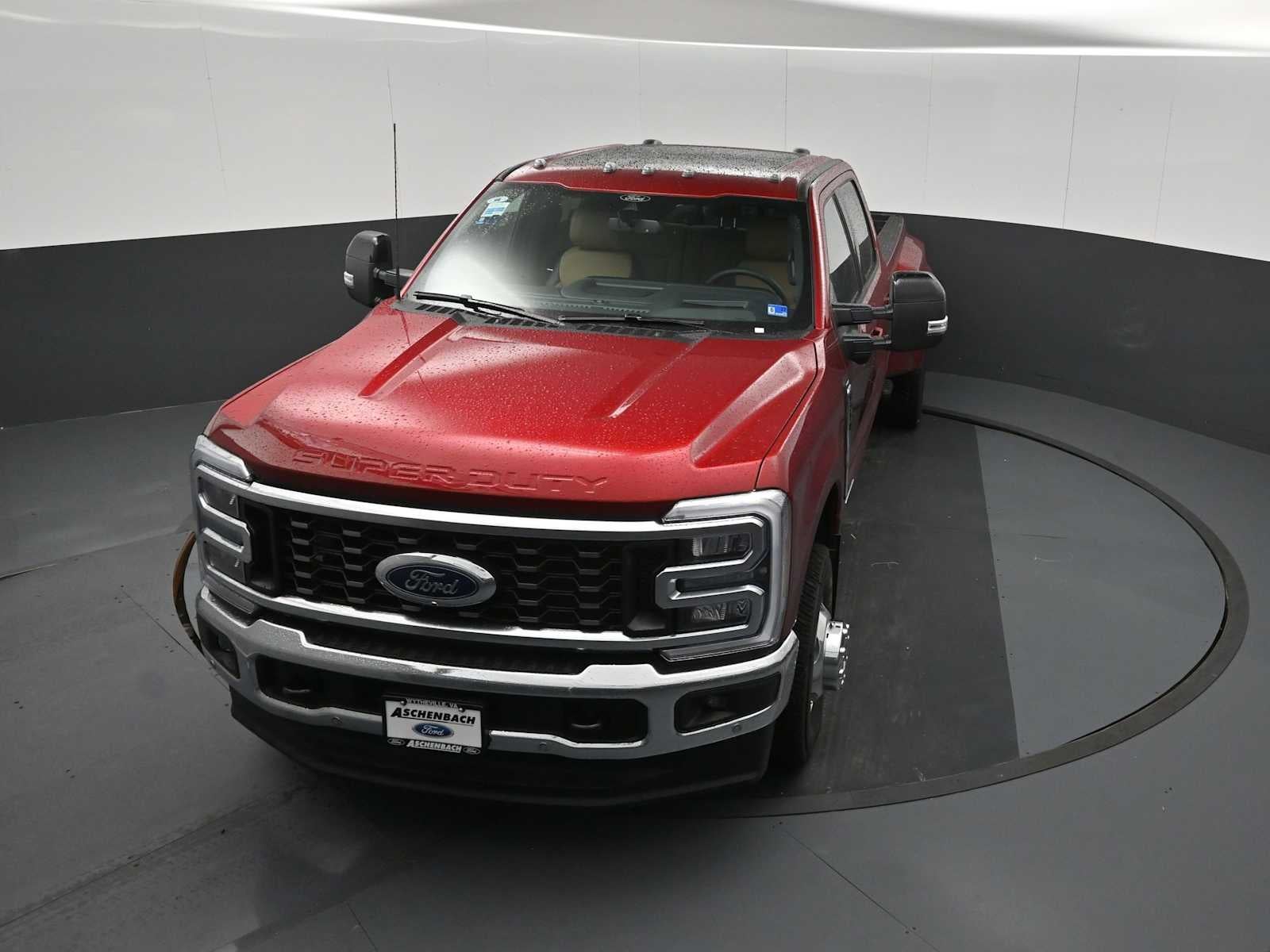 2026 Ford Super Duty F-350 DRW LARIAT