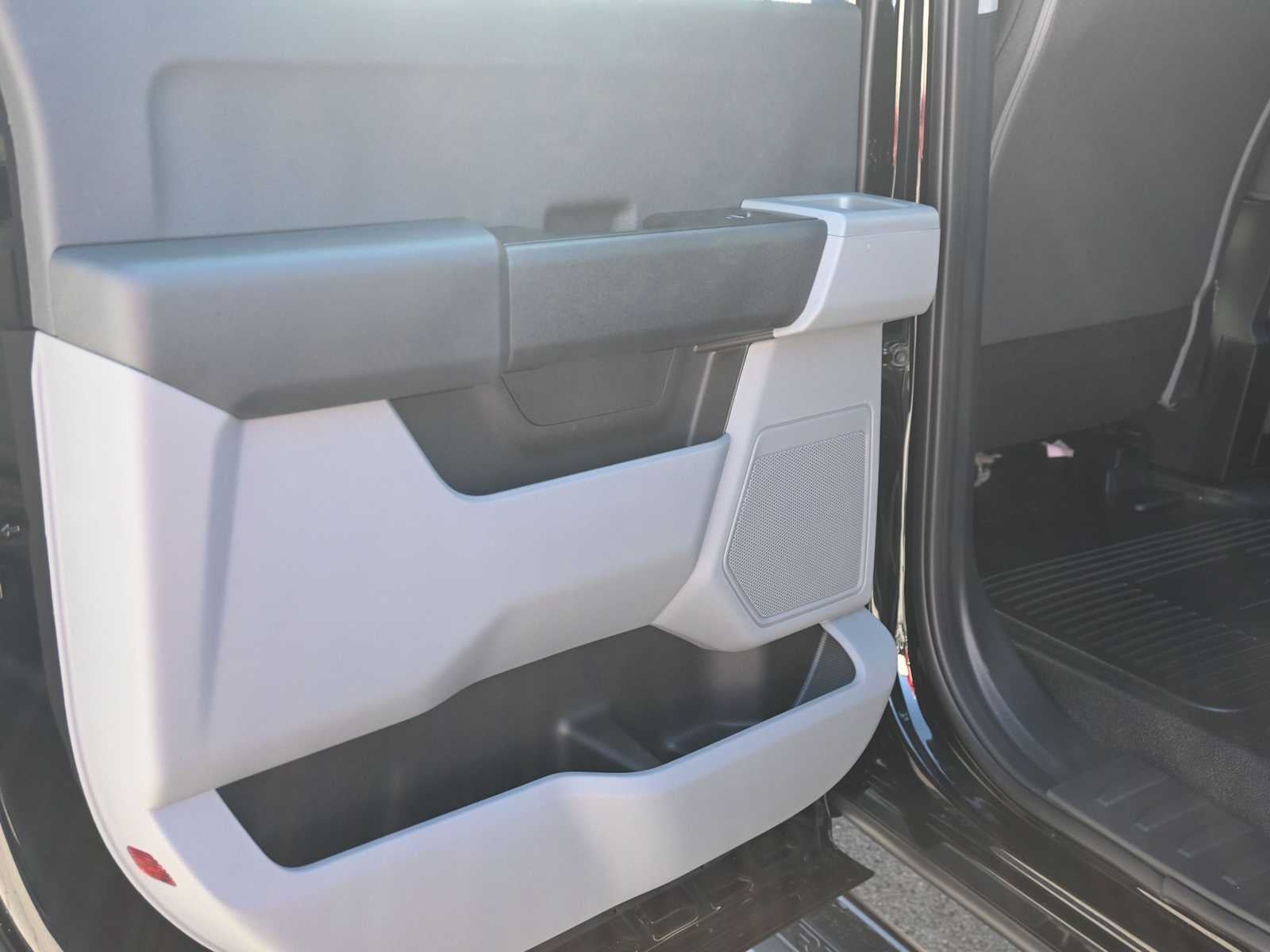 2026 Ford Super Duty F-350 DRW F-350® XL