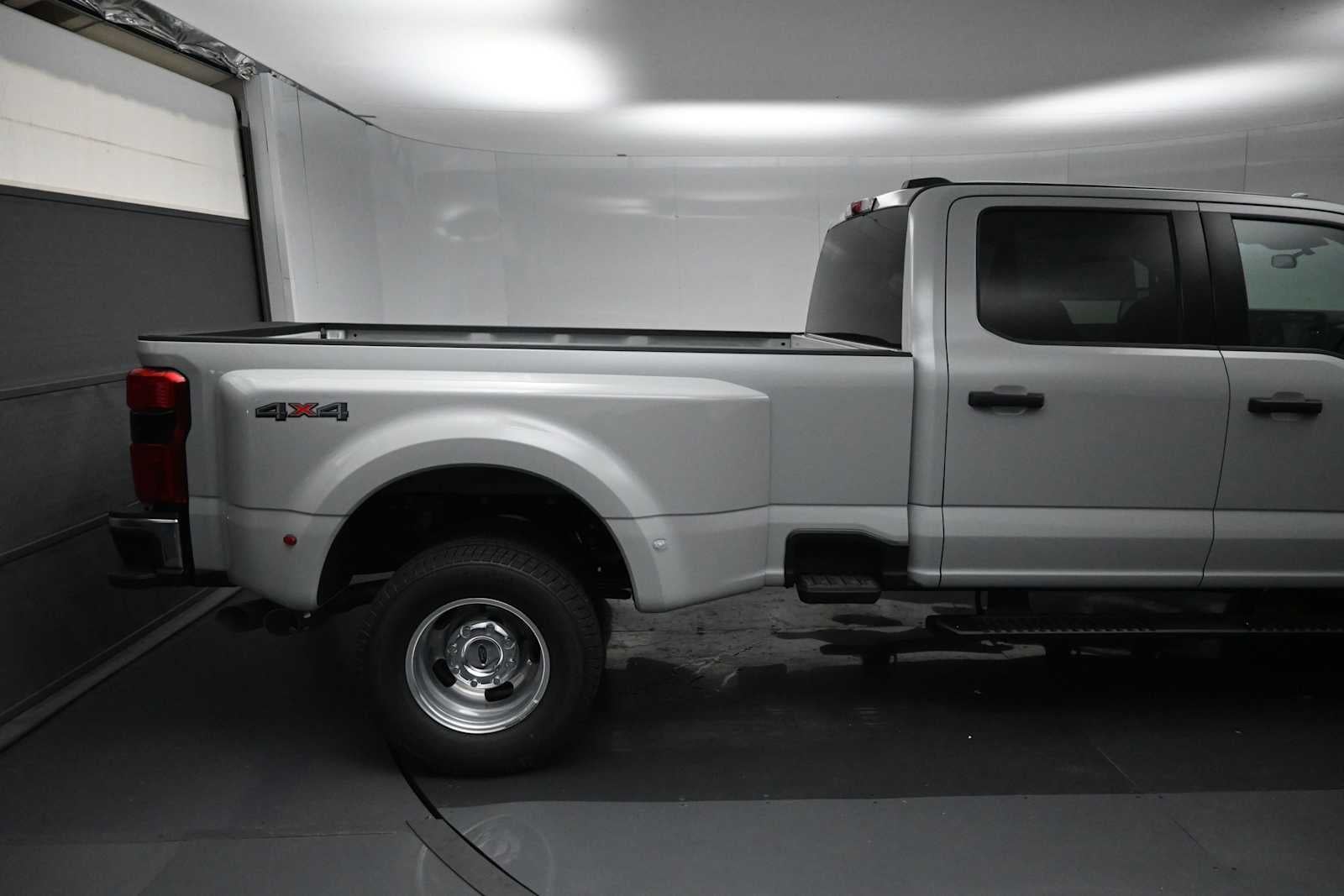 2026 Ford Super Duty F-350 DRW XLT