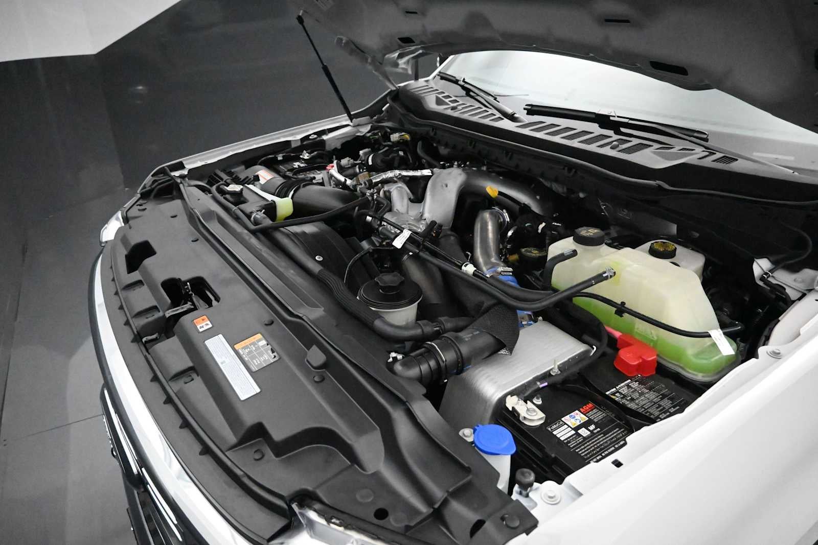 2026 Ford Super Duty F-350 DRW XLT