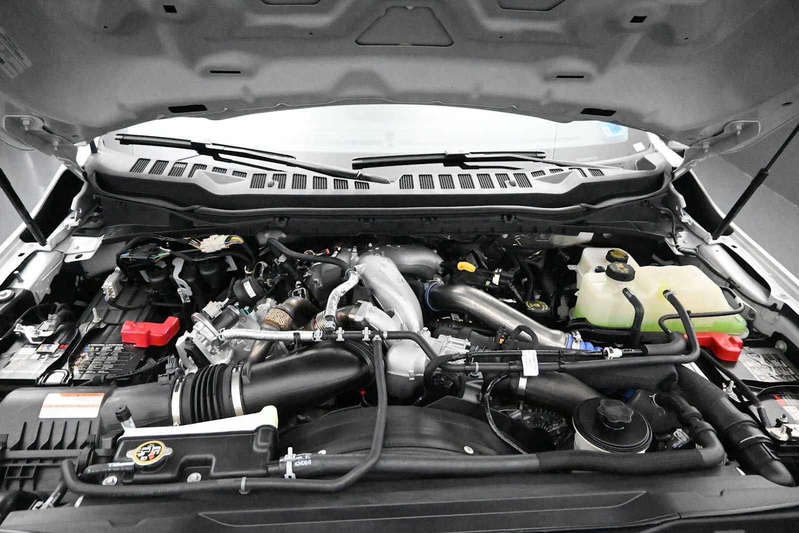 2026 Ford Super Duty F-350 DRW XLT