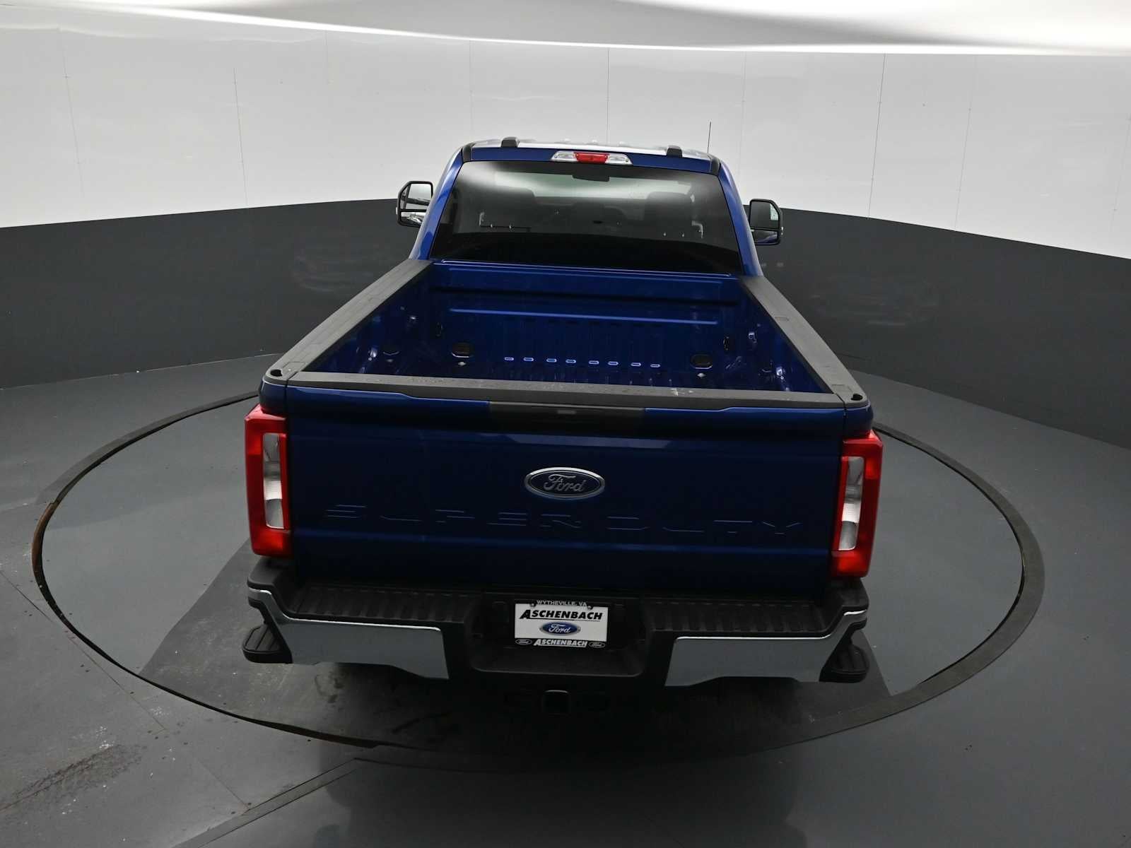 2026 Ford Super Duty F-350 SRW XLT