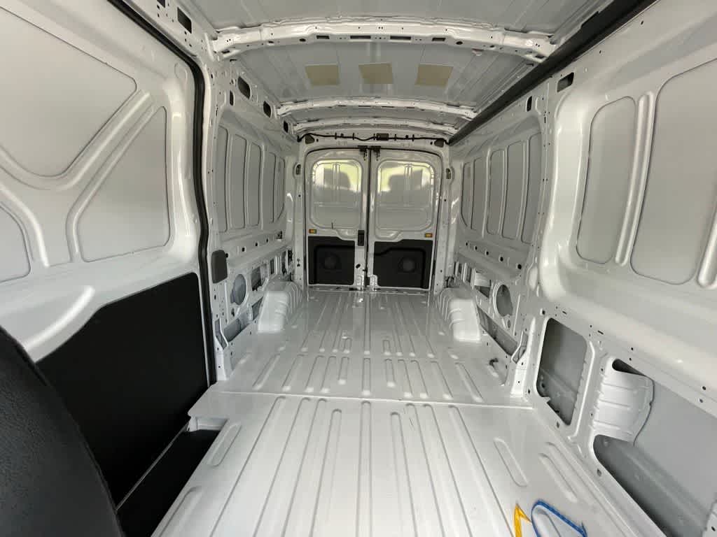 2025 Ford Transit Cargo Van