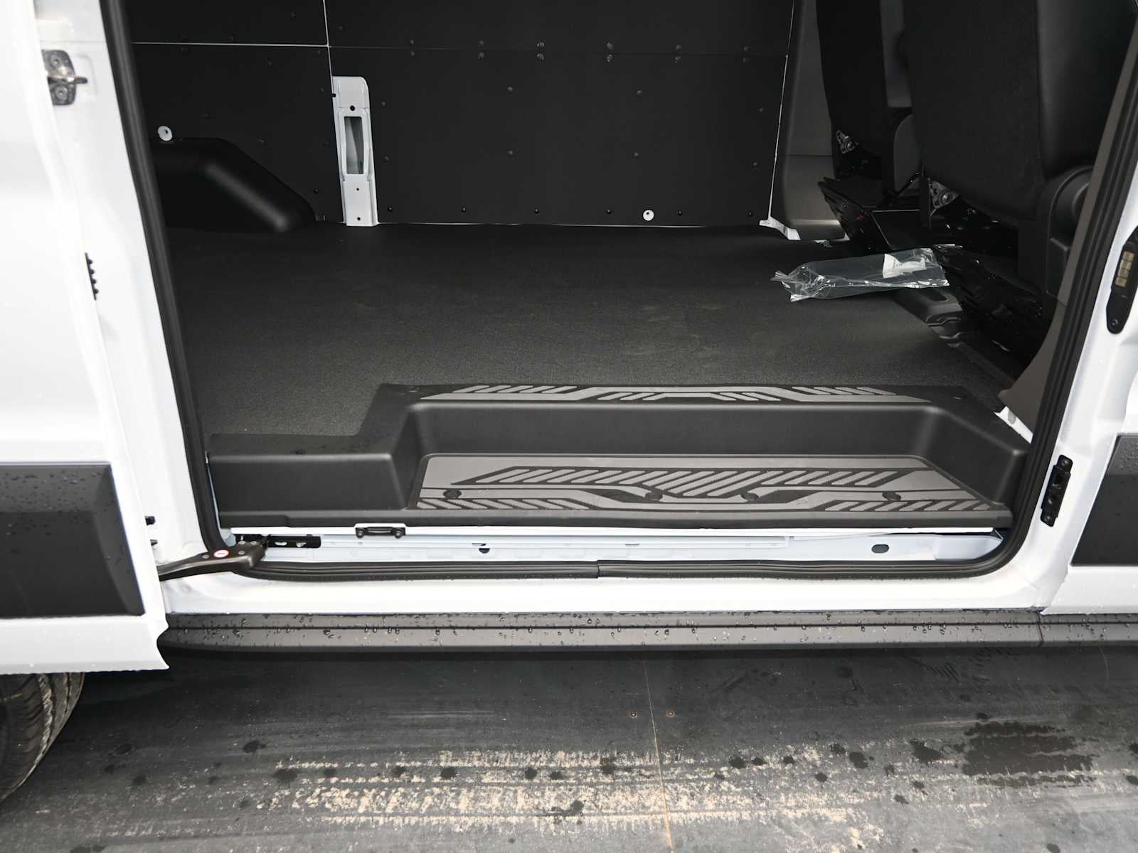 2024 Ford Transit Cargo Van