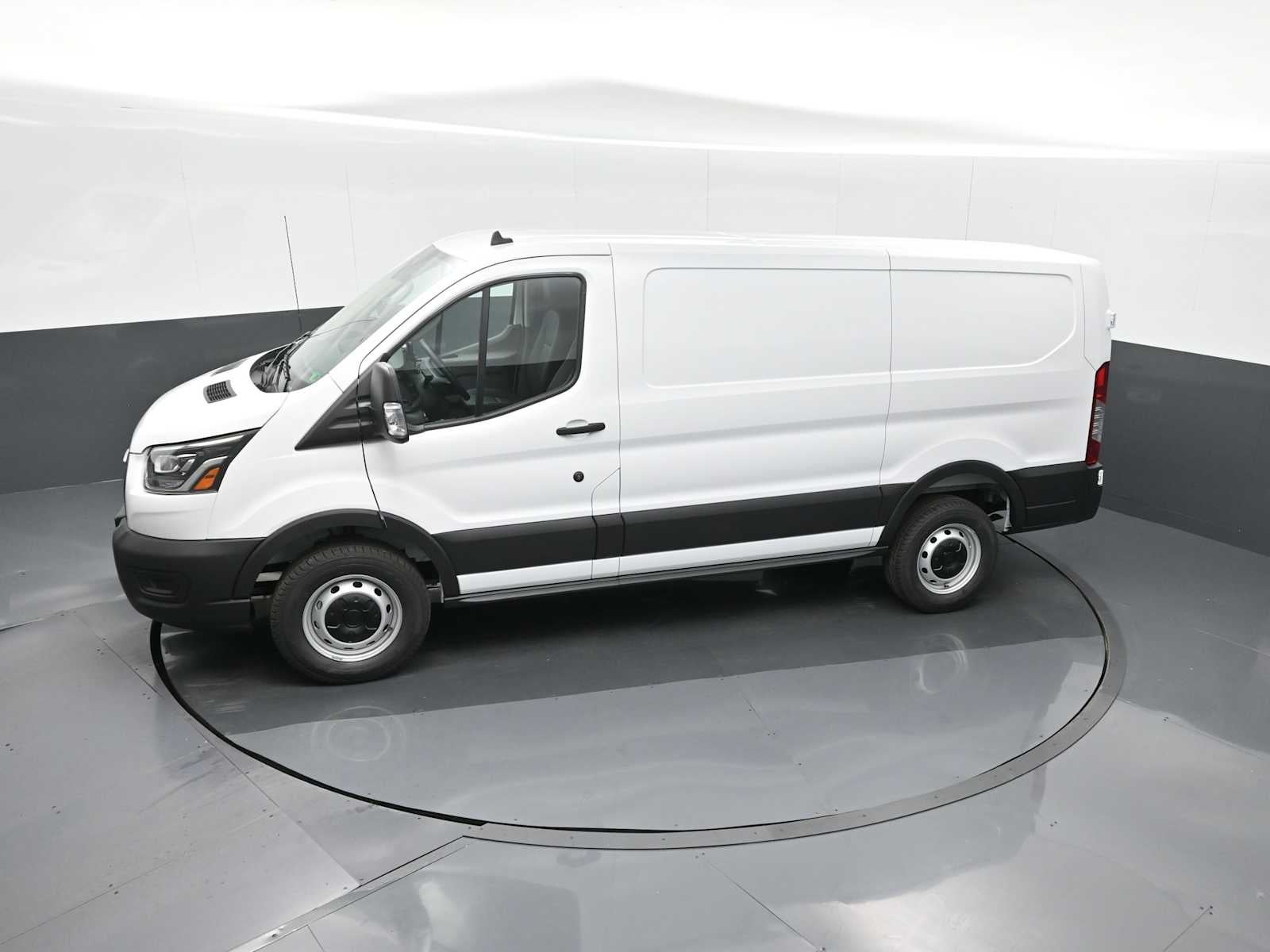 2025 Ford Transit Cargo Van
