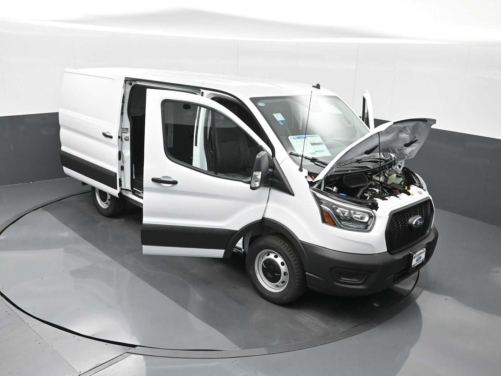 2025 Ford Transit Cargo Van