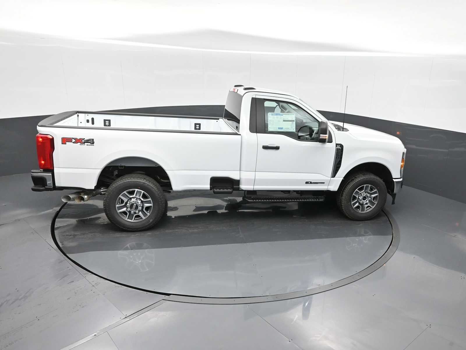 2025 Ford Super Duty F-250 SRW XLT