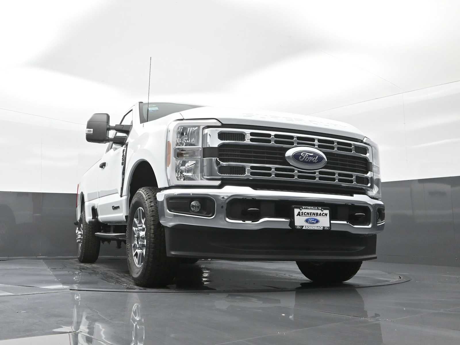 2025 Ford Super Duty F-250 SRW XLT