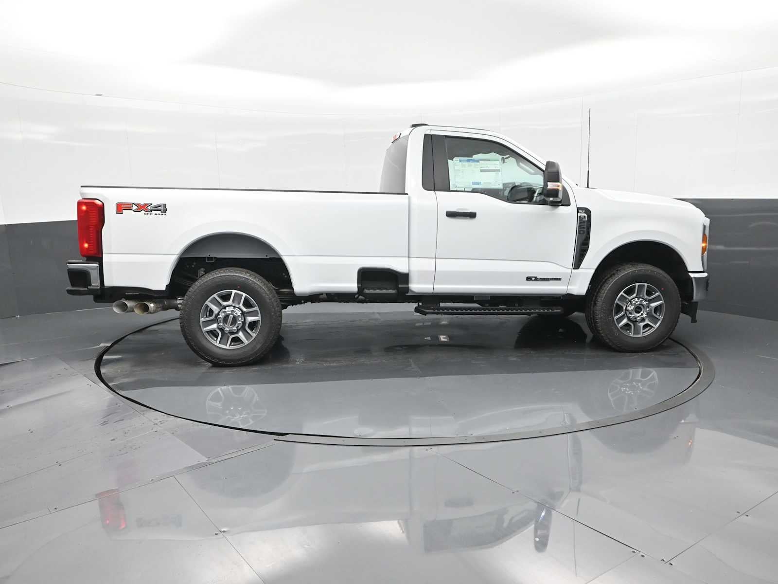 2025 Ford Super Duty F-250 SRW XLT
