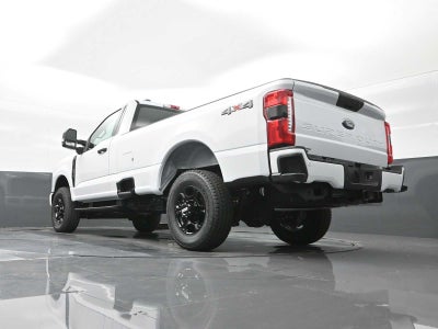 2025 Ford Super Duty F-350 SRW XL