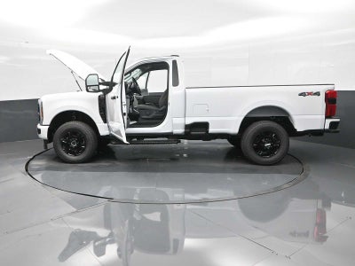 2025 Ford Super Duty F-350 SRW XL