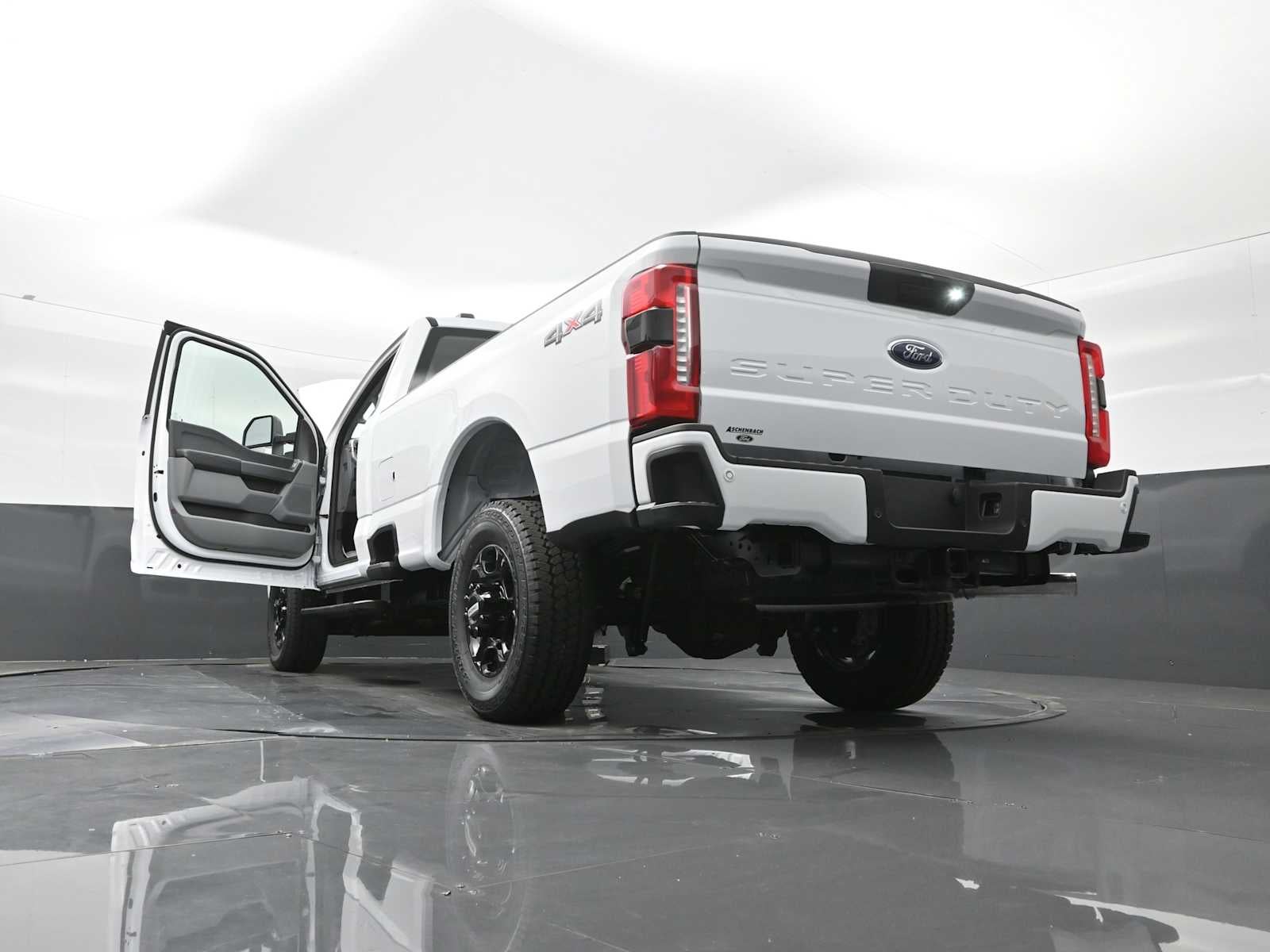 2025 Ford Super Duty F-350 SRW XL