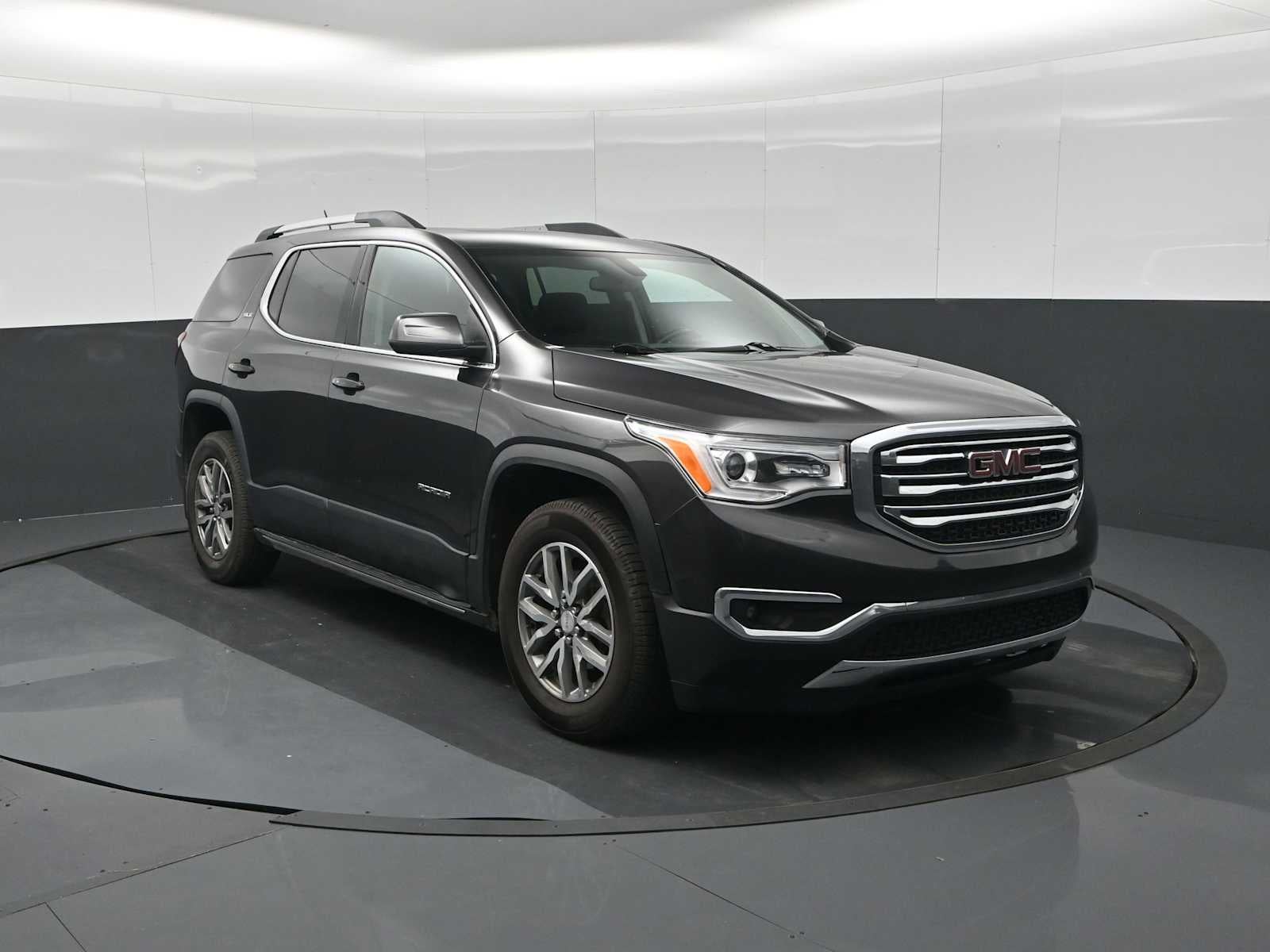 Used 2017 GMC Acadia SLE-2 with VIN 1GKKNSLSXHZ324958 for sale in Wytheville, VA