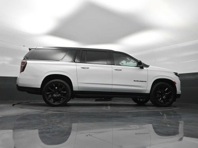 2023 Chevrolet Suburban RST