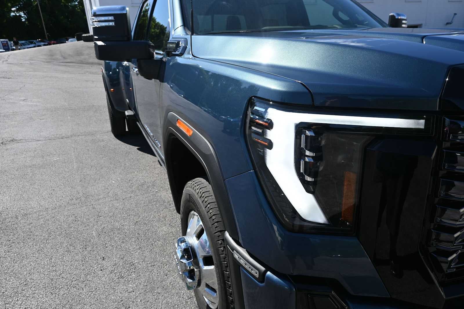 2025 GMC Sierra 3500HD Denali Ultimate
