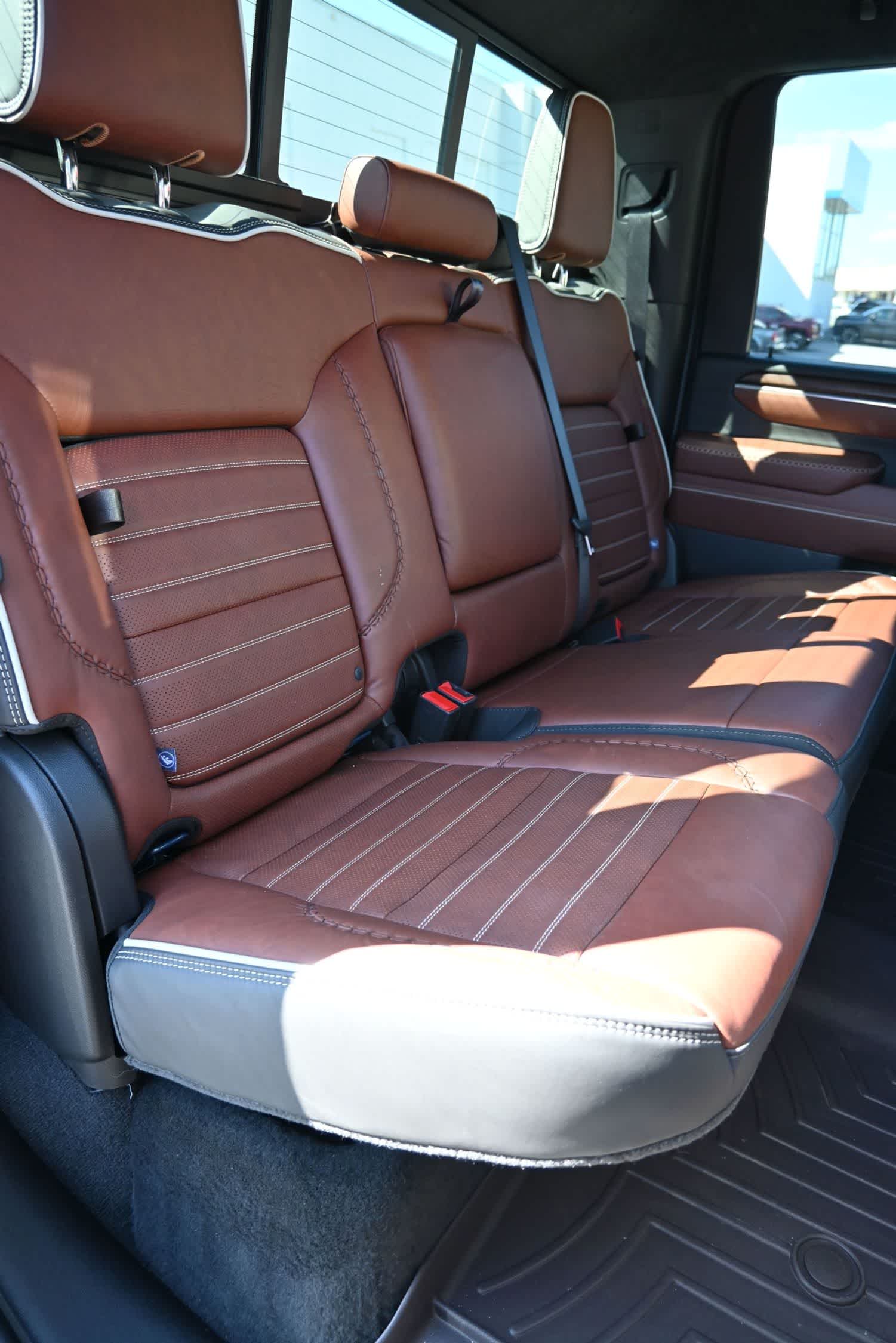2025 GMC Sierra 3500HD Denali Ultimate