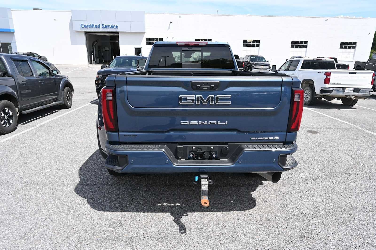 2025 GMC Sierra 3500HD Denali Ultimate
