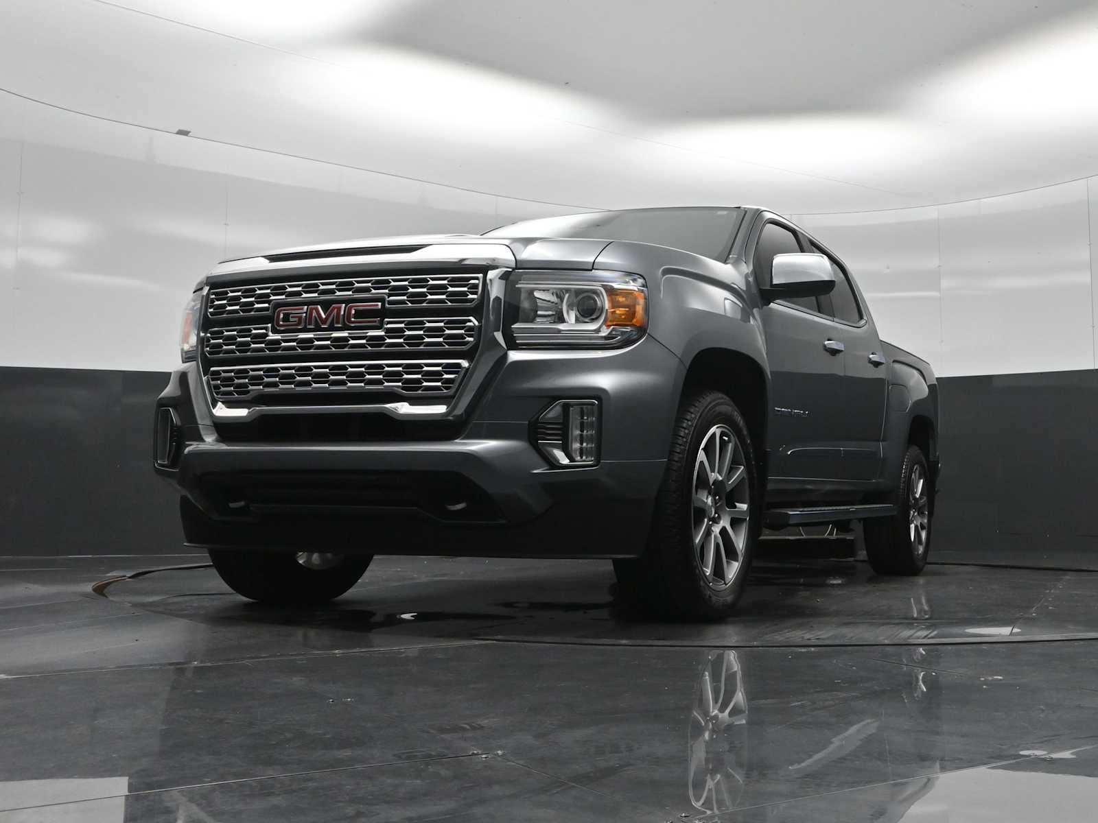 2022 GMC Canyon 4WD Denali