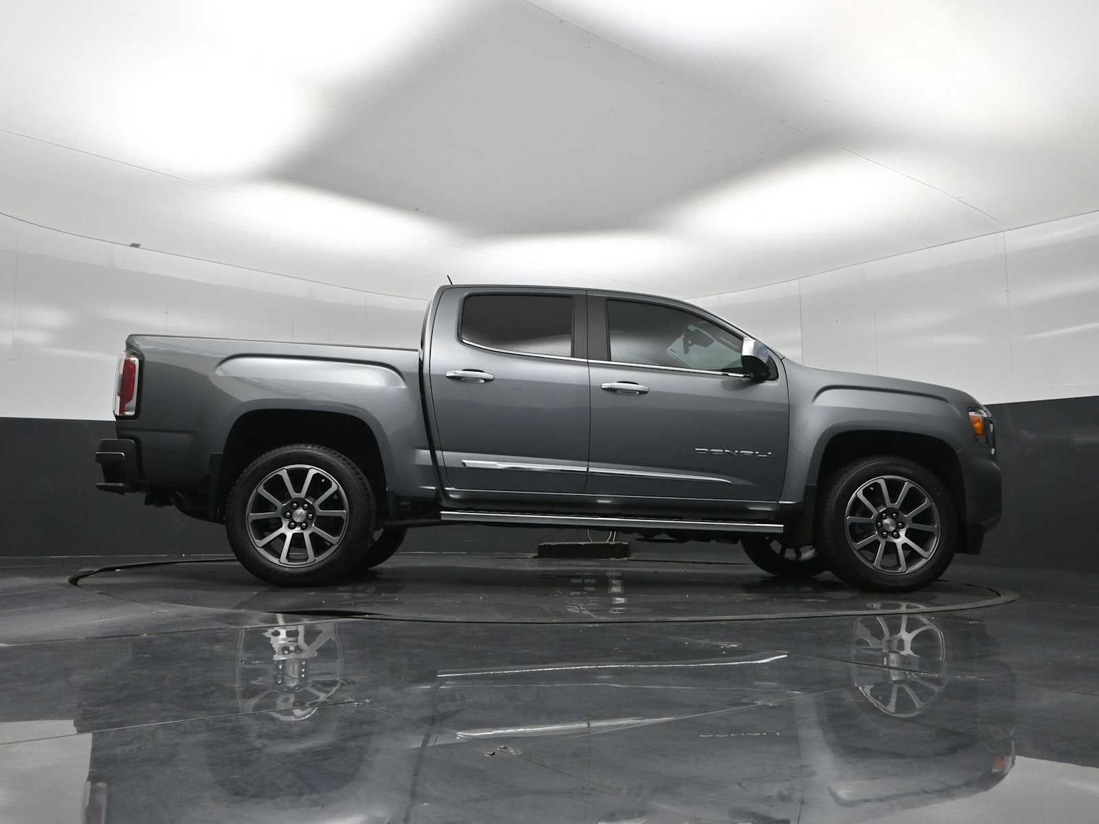 2022 GMC Canyon 4WD Denali