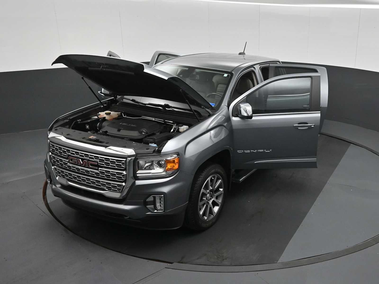2022 GMC Canyon 4WD Denali