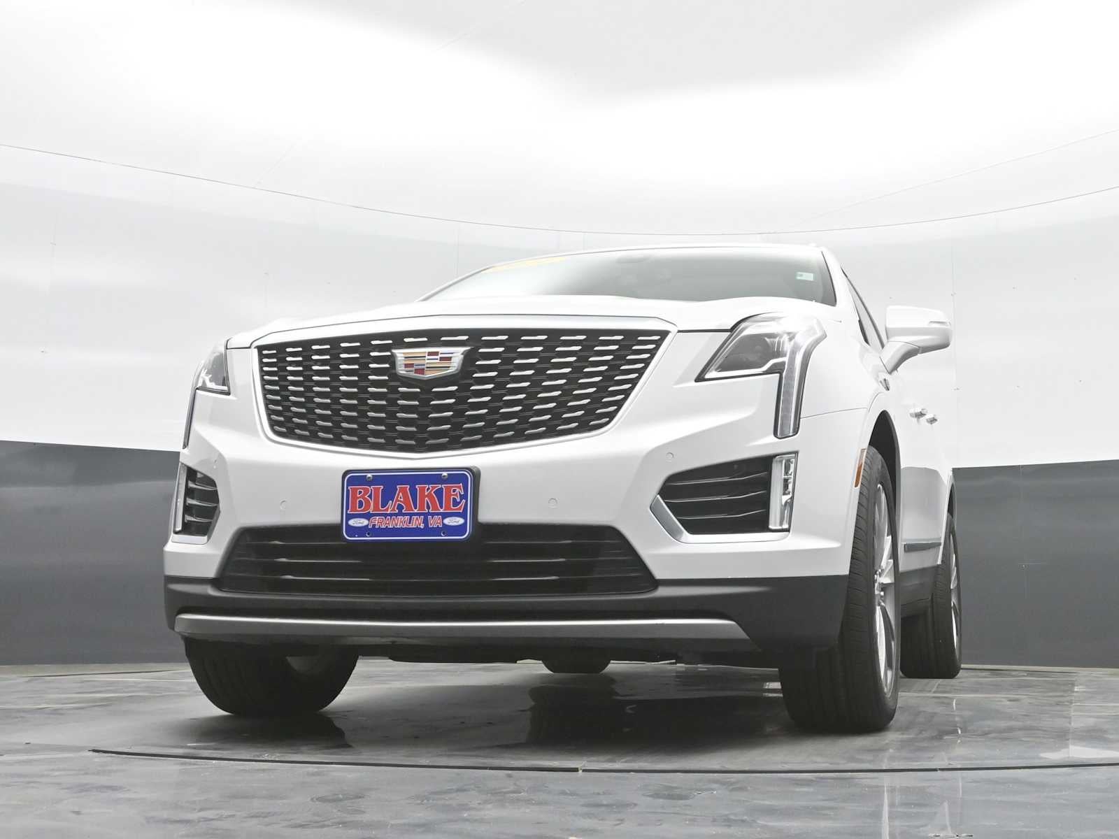 2024 Cadillac XT5 FWD Premium Luxury