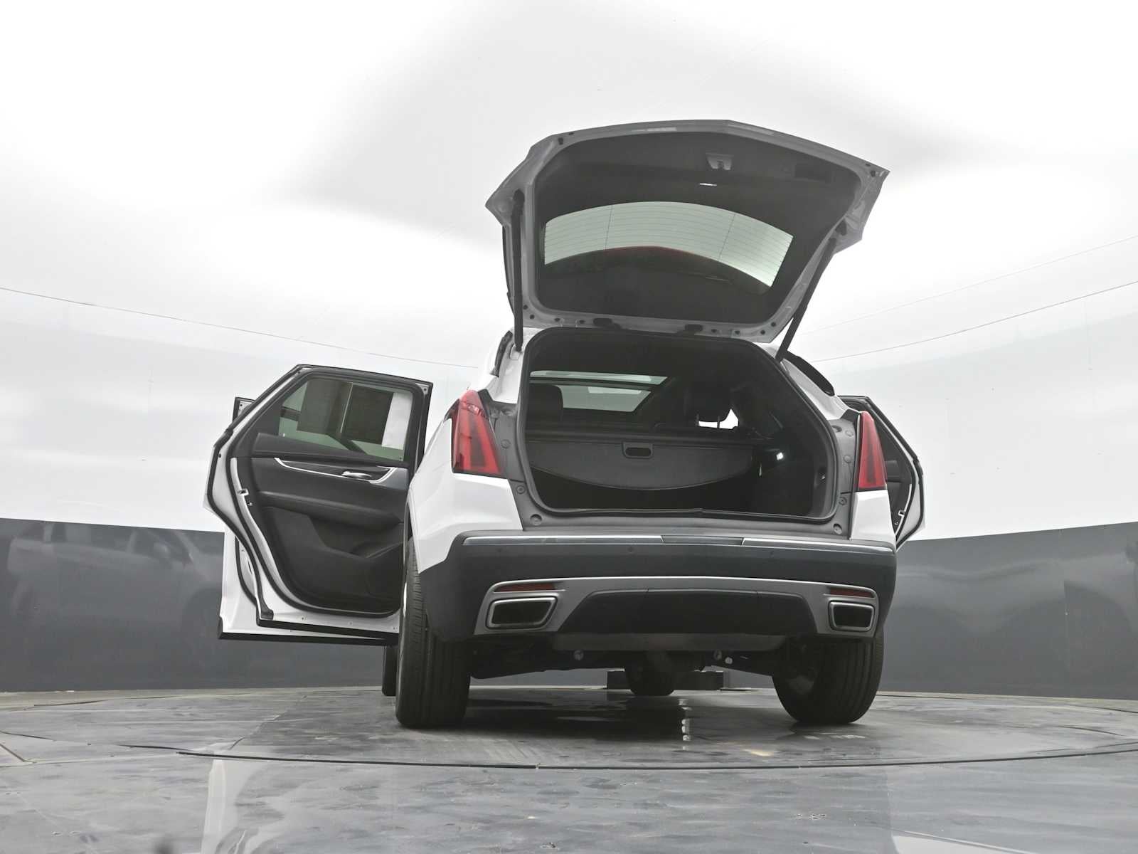 2024 Cadillac XT5 FWD Premium Luxury