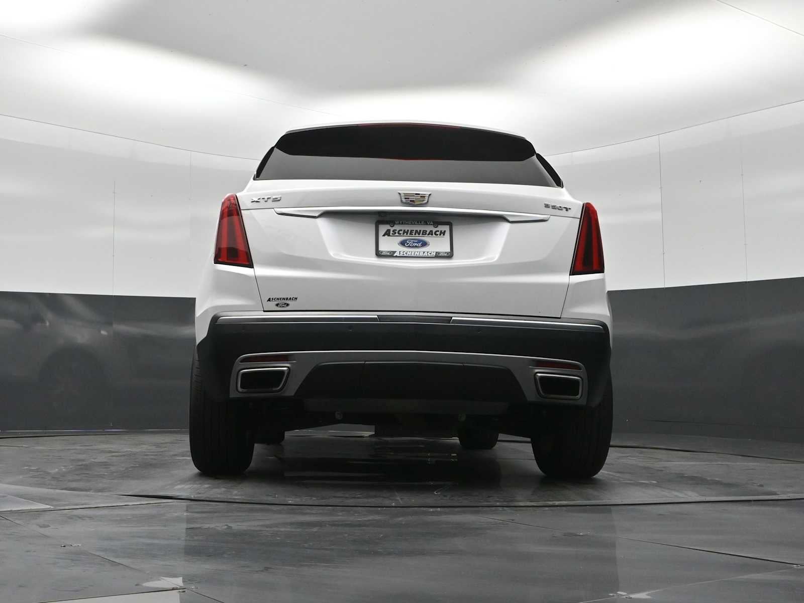2024 Cadillac XT5 FWD Premium Luxury