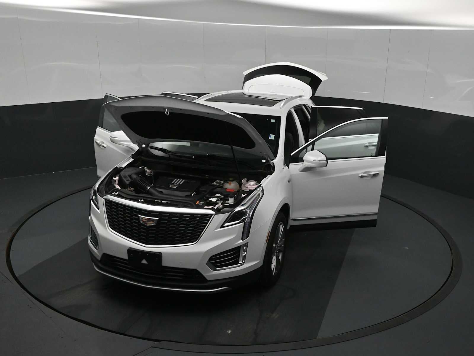 2024 Cadillac XT5 FWD Premium Luxury
