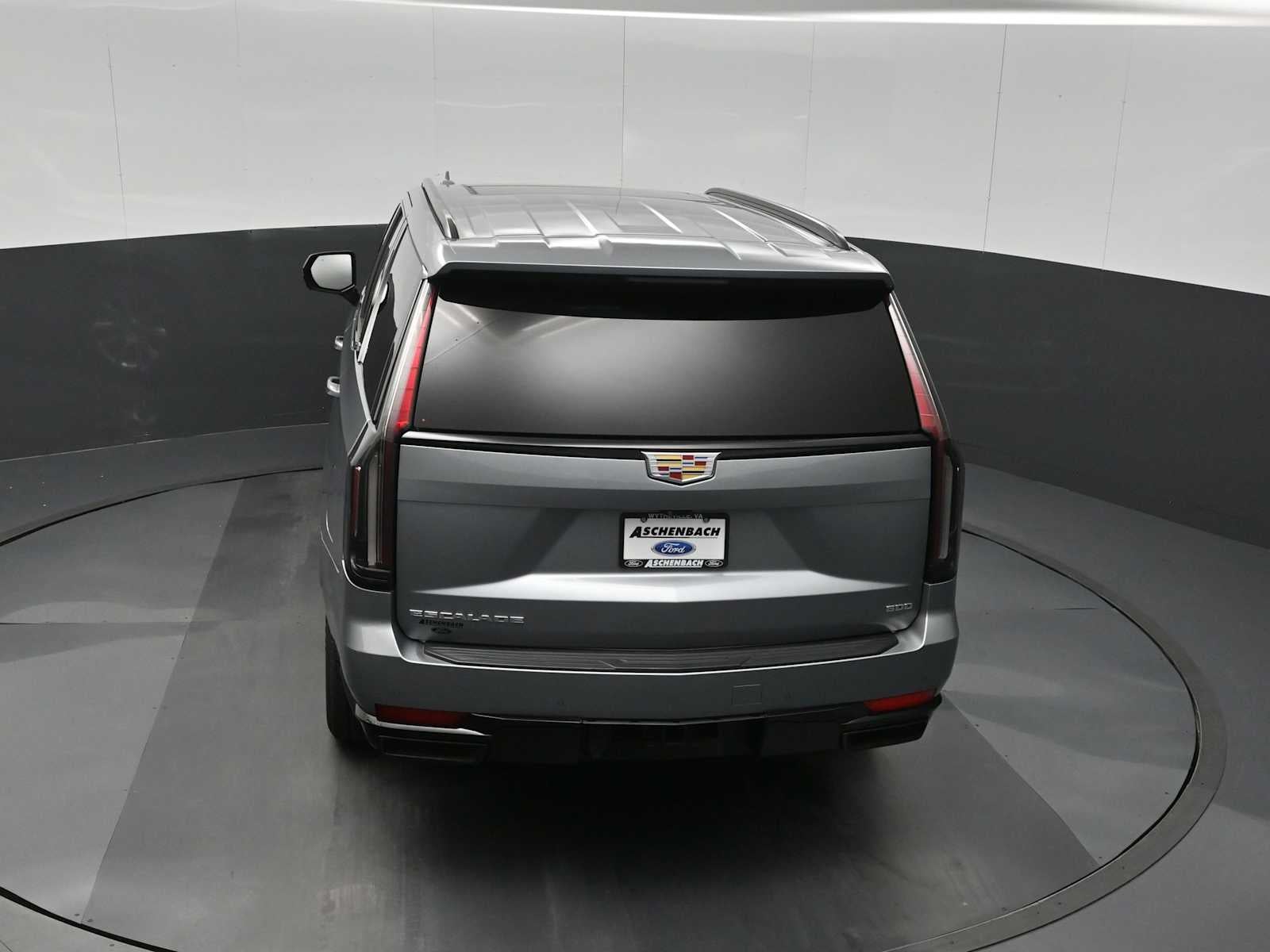 2023 Cadillac Escalade 4WD Sport Platinum