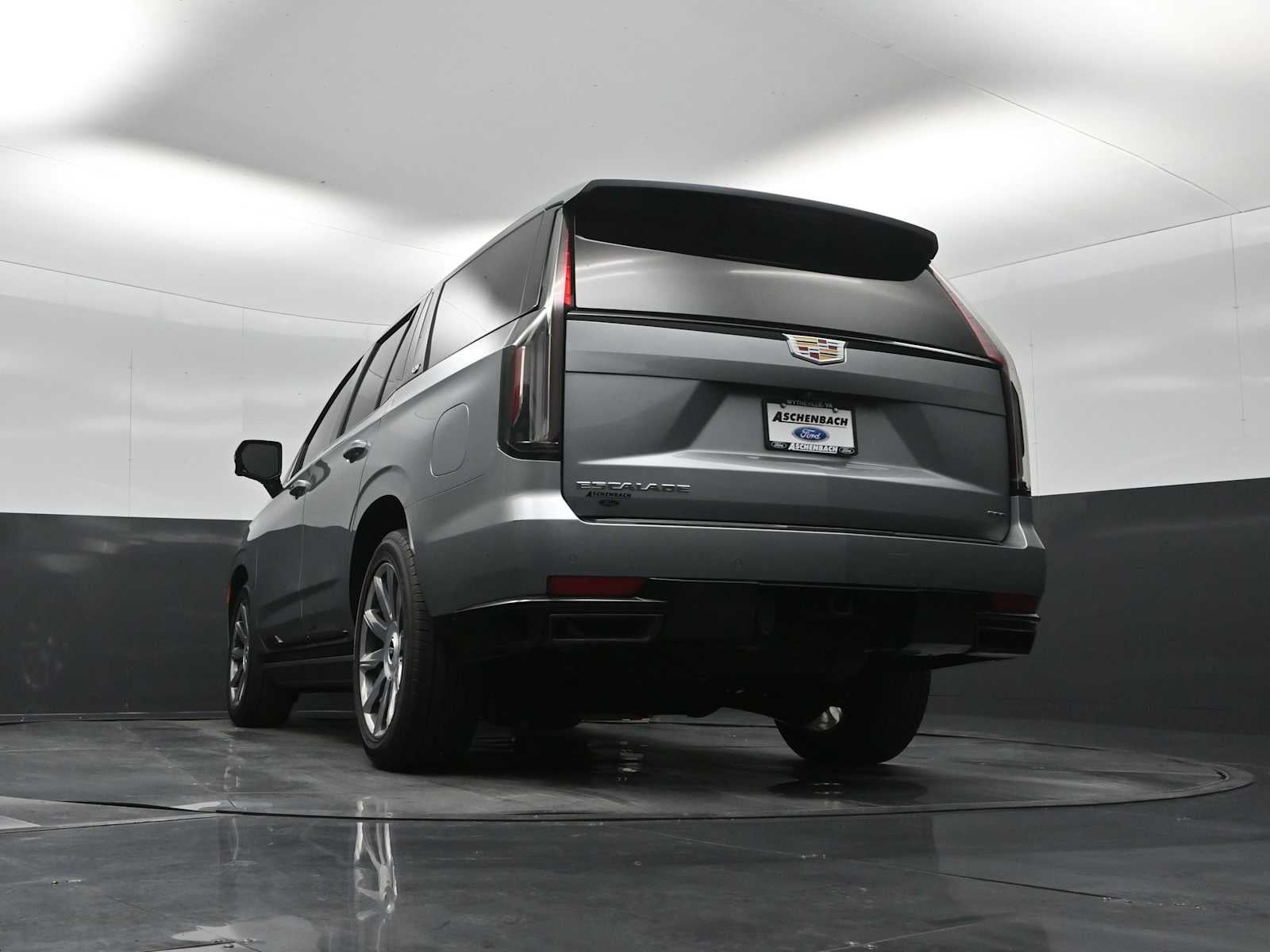 2023 Cadillac Escalade 4WD Sport Platinum