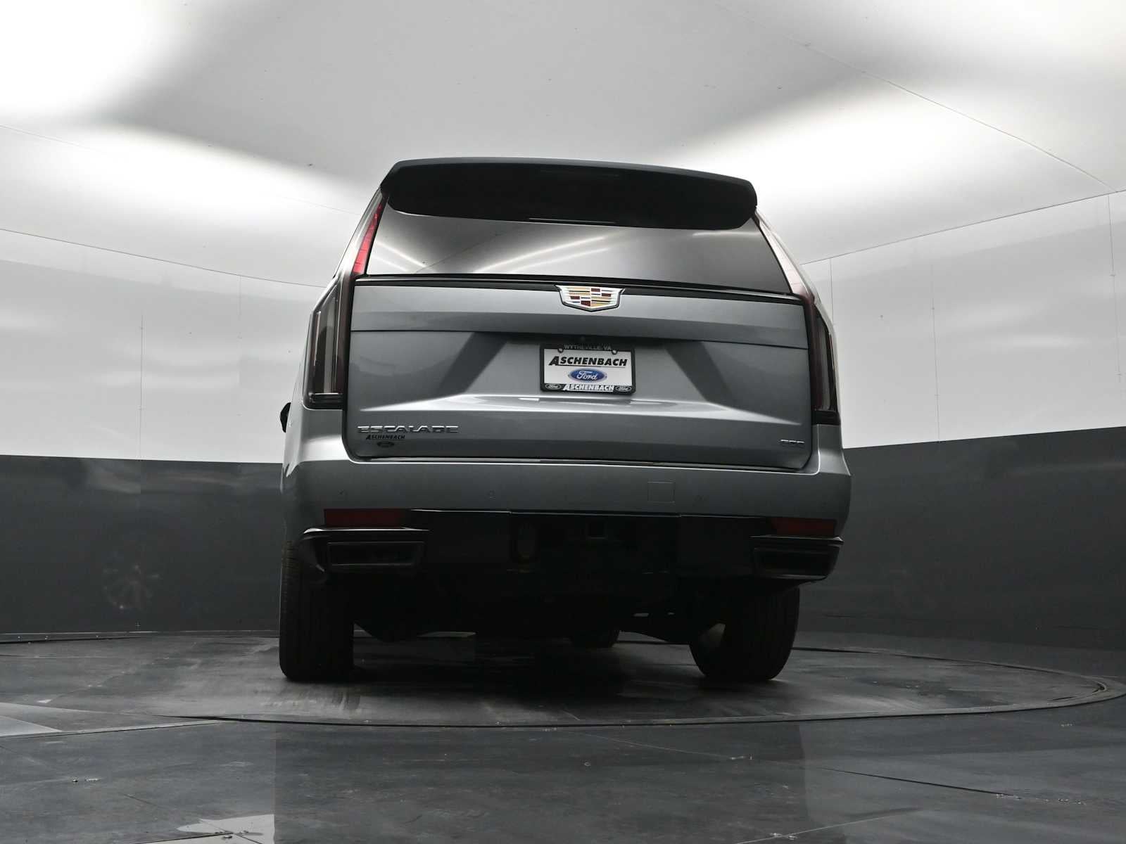 2023 Cadillac Escalade 4WD Sport Platinum