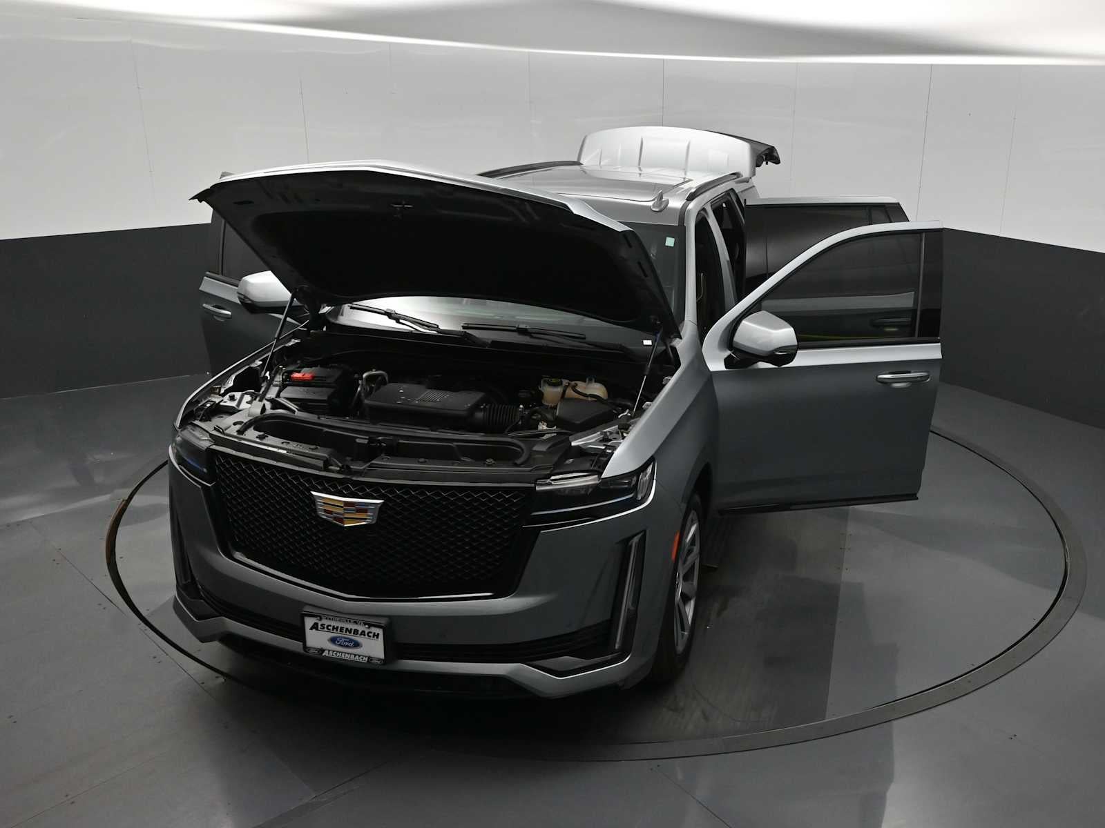 2023 Cadillac Escalade 4WD Sport Platinum