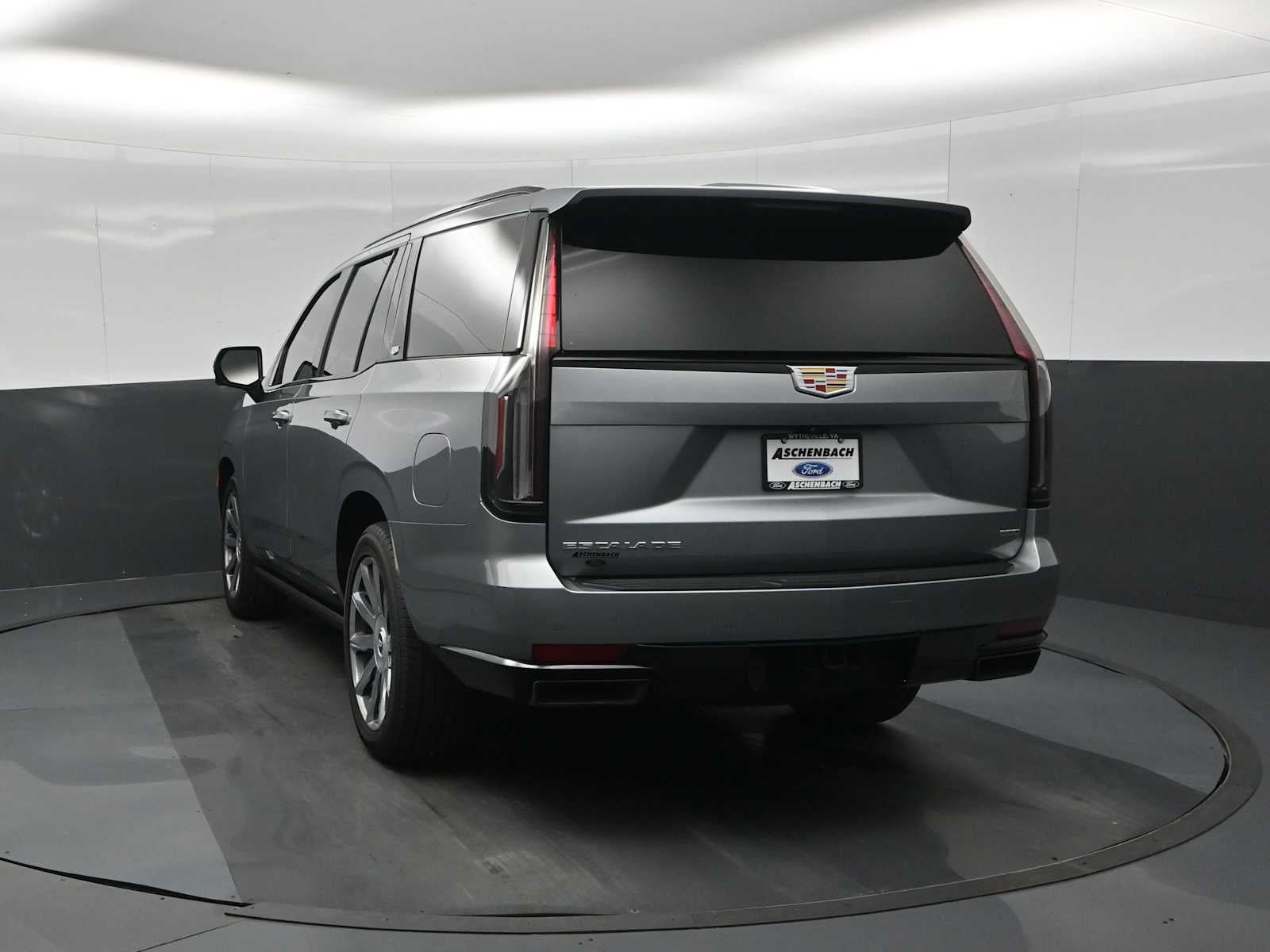 2023 Cadillac Escalade 4WD Sport Platinum