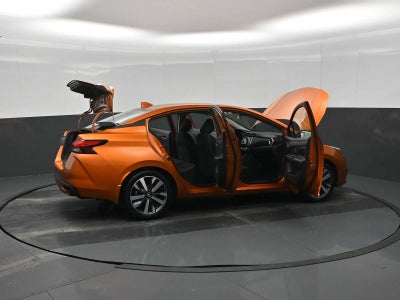 2021 Nissan Versa SR