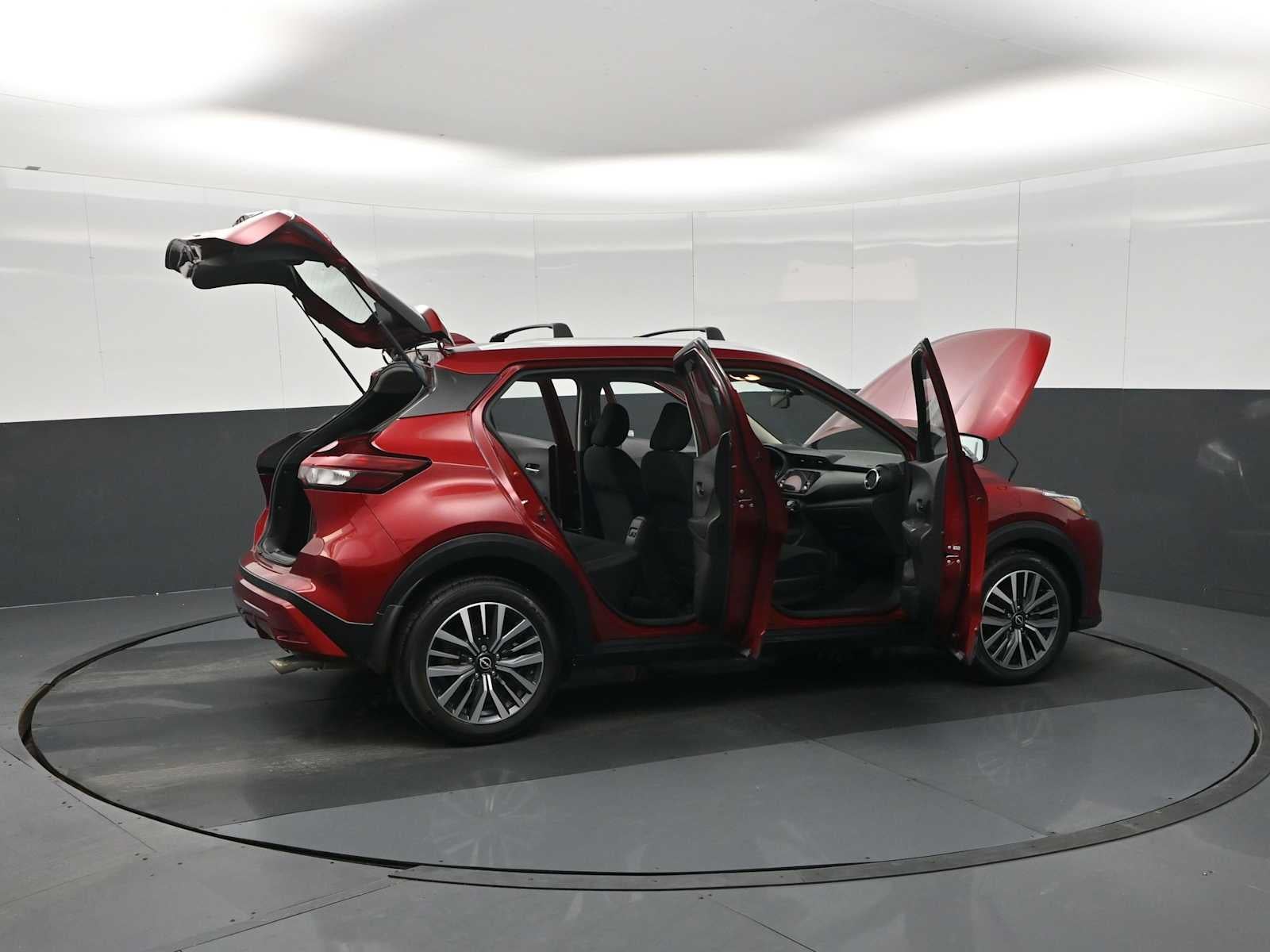 2022 Nissan Kicks SV