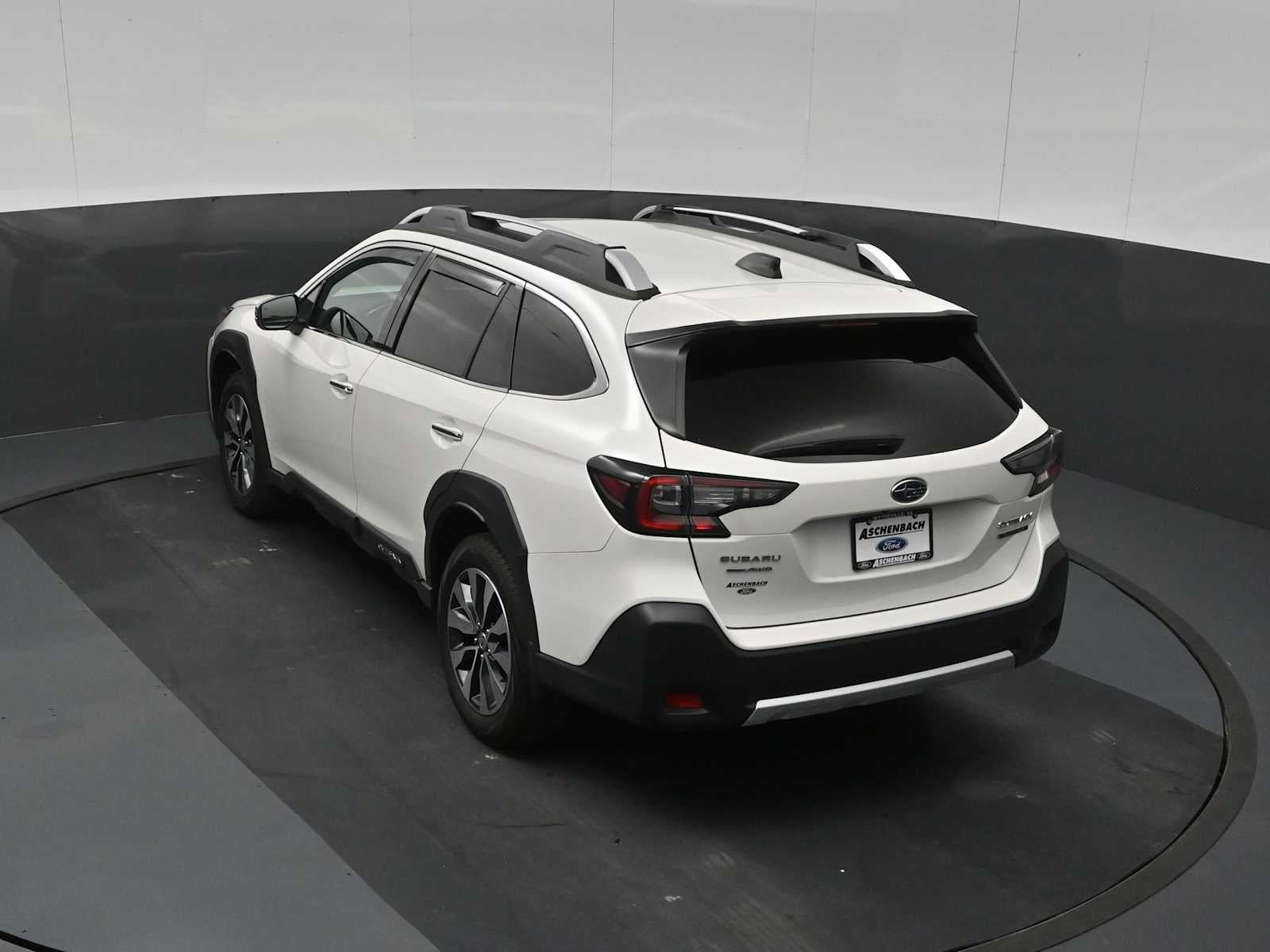 2023 Subaru Outback Touring XT
