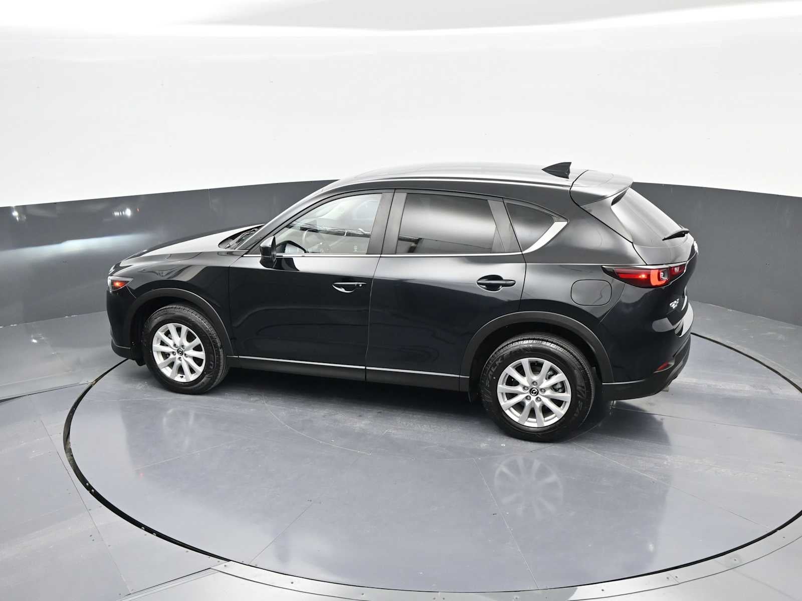 2023 Mazda CX-5 S Preferred package - Photo 26