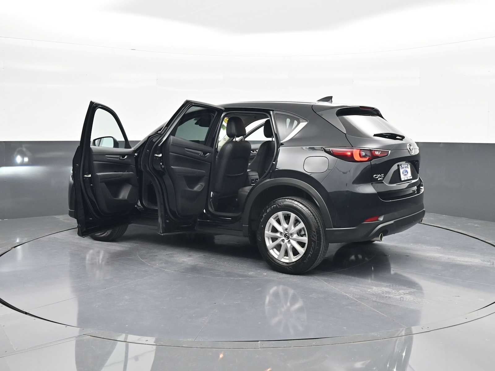 2023 Mazda CX-5 S Preferred package - Photo 42