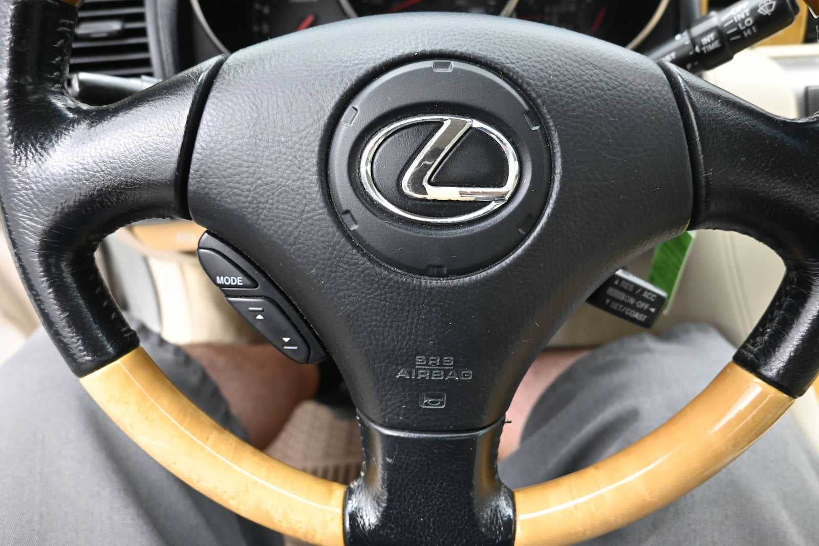 2003 Lexus SC 430 Base
