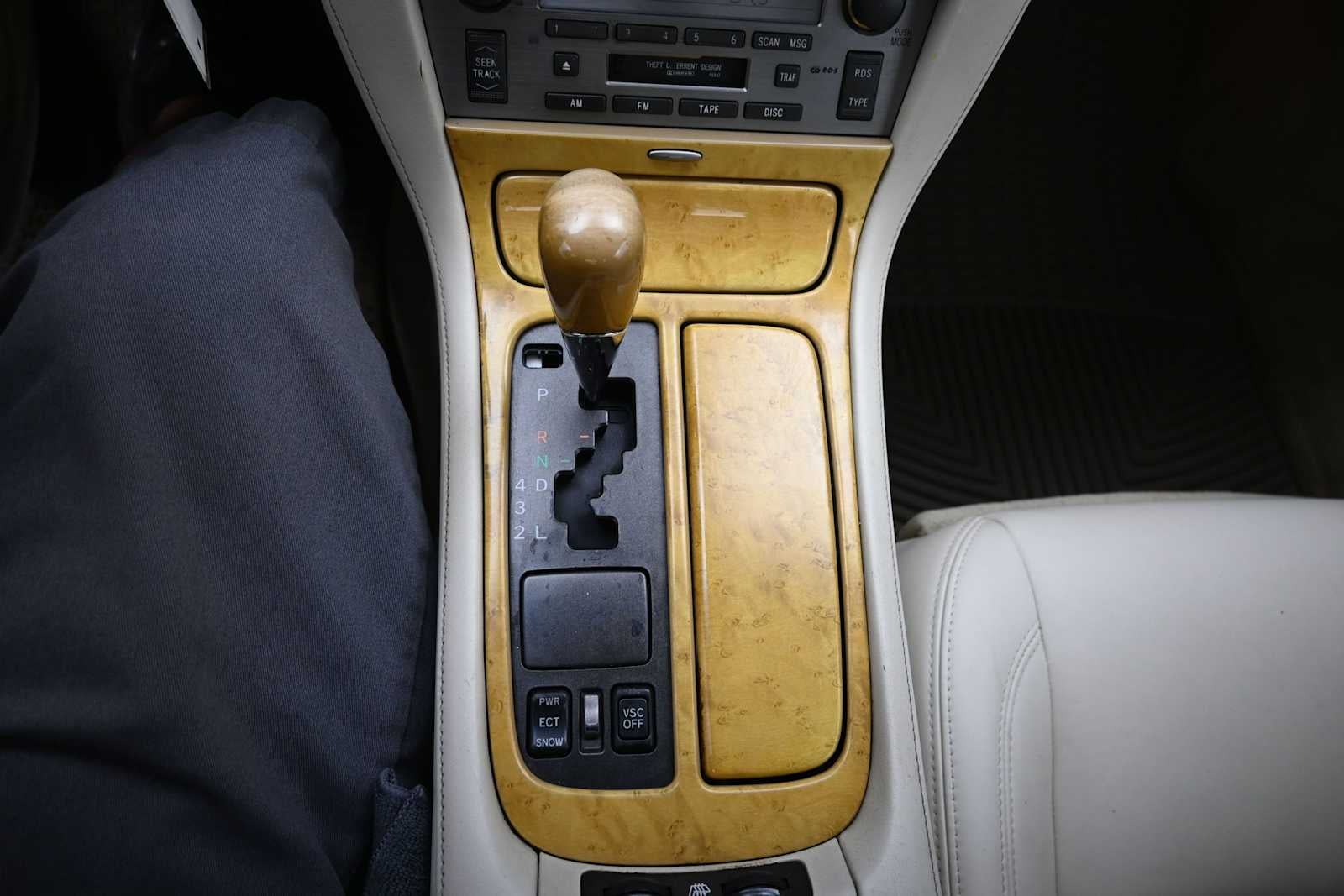 2003 Lexus SC 430 Base