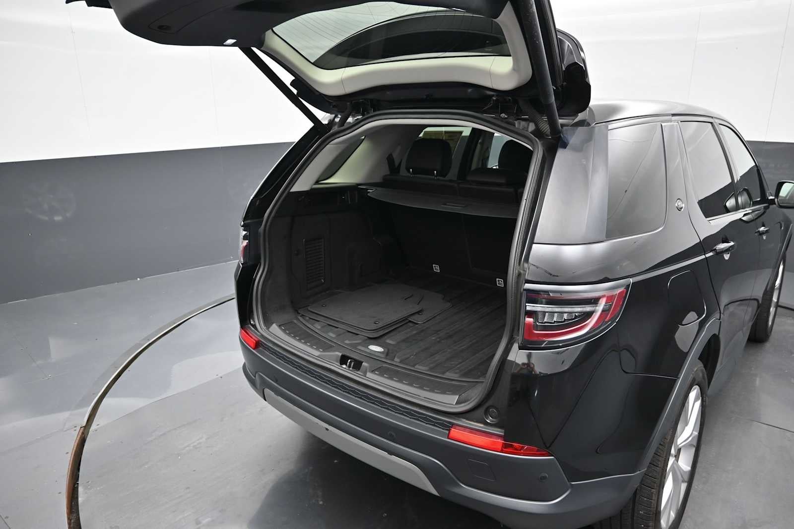 2020 Land Rover Discovery Sport SE
